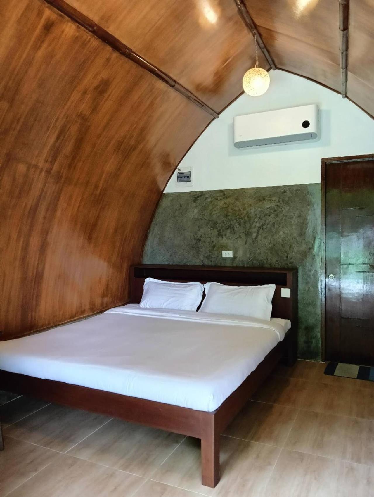 East Holiday Resort Moalboal Dış mekan fotoğraf