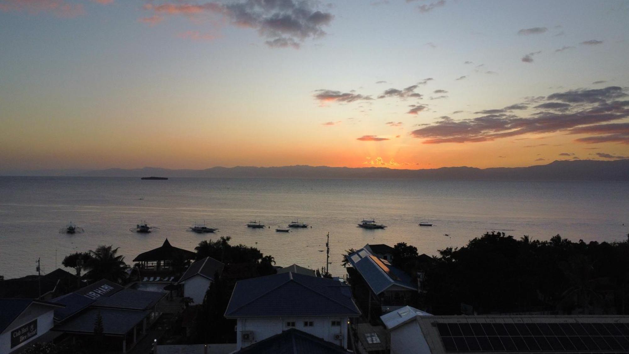 East Holiday Resort Moalboal Dış mekan fotoğraf